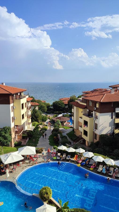 Апартамент Ния, Райска Градина / Garden Of Eden Sveti Vlas Exterior photo